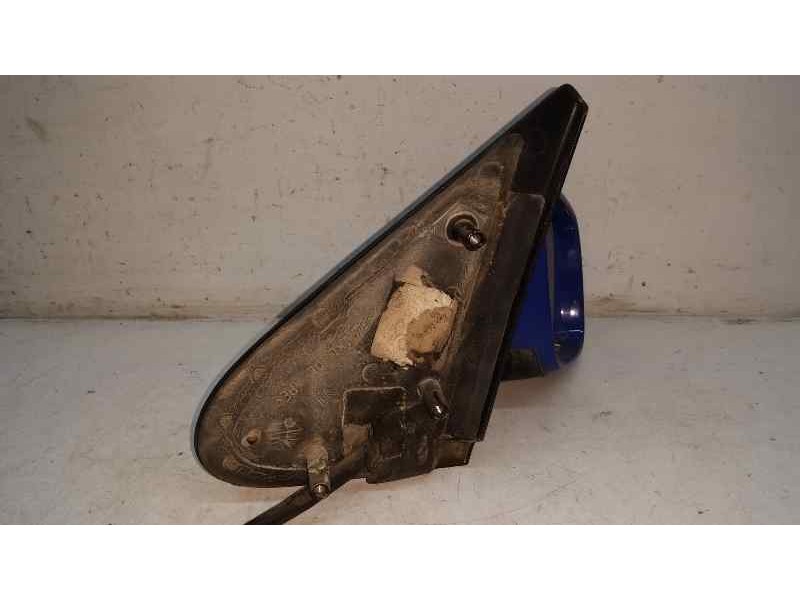 Recambio de retrovisor derecho para volkswagen polo berlina (6n2) conceptline referencia OEM IAM NVE2311  C/M