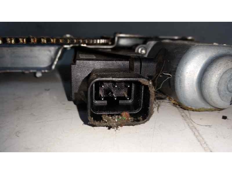 Recambio de elevalunas delantero derecho para opel corsa c cosmo referencia OEM IAM  6 PINS ELECTRICO
