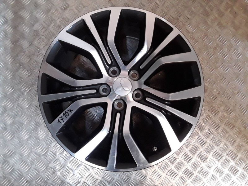 Recambio de llanta aluminio para mitsubishi asx (ga_w_) 1.6 di-d referencia OEM IAM 7X18 5 TORN ET38 ROZASDA ALUMINIO