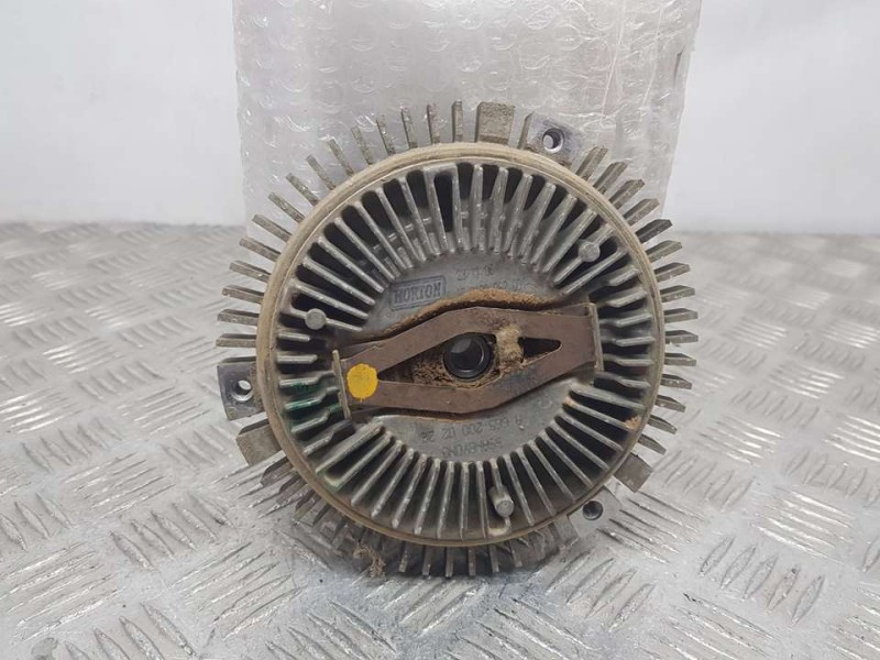 Recambio de ventilador viscoso motor para ssangyong actyon sports xdi 4wd referencia OEM IAM A3352000222  