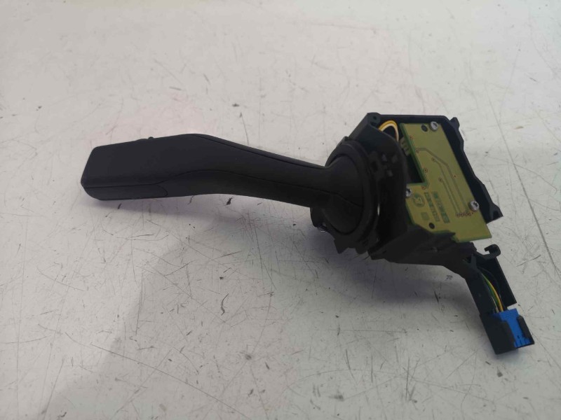 Recambio de mando limpia para seat altea (5p1) select referencia OEM IAM 1K0953519  