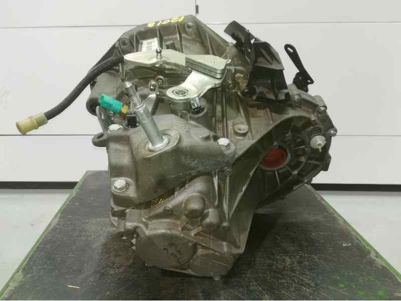 Recambio de caja cambios para renault captur zen referencia OEM IAM TL4080 051764 6 VELOCIDADES