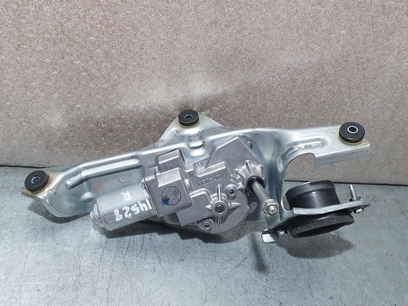 Recambio de motor limpia trasero para mazda cx-30 basis 2wd referencia OEM IAM SIN REF  