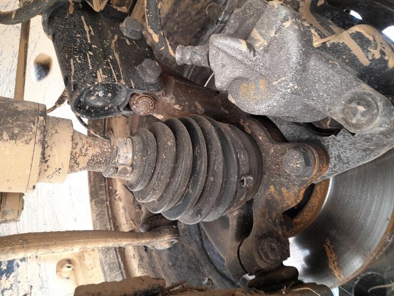 Recambio de mangueta delantera izquierda para dacia sandero iii 1.0 tce 90 referencia OEM IAM 400159248R  