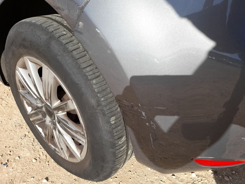 Recambio de paragolpes trasero para volkswagen golf vi (5k1) 1.6 tdi referencia OEM IAM 5K6807421 ROZADO 