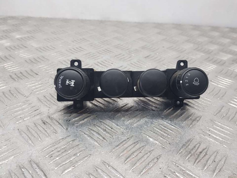 Recambio de mando multifuncion para ssangyong actyon sports xdi 4wd referencia OEM IAM 853013540  MANDO REGULACION ALTURA Y MAND