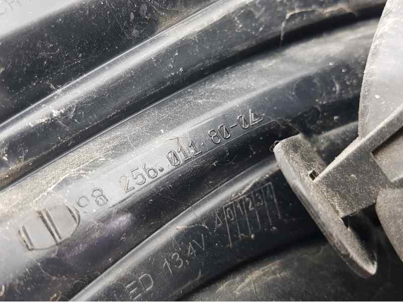 Recambio de piloto trasero derecho para peugeot 208 signature referencia OEM IAM 9825601180  