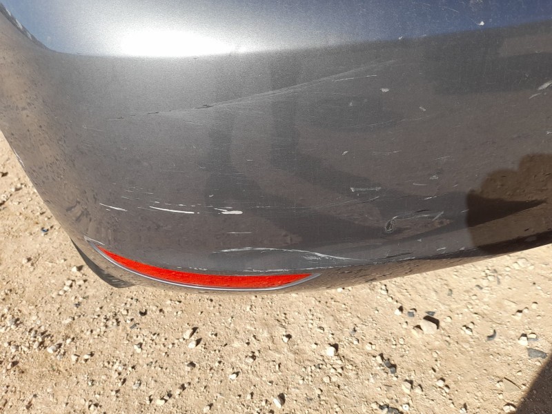 Recambio de paragolpes trasero para volkswagen golf vi (5k1) 1.6 tdi referencia OEM IAM 5K6807421 ROZADO 