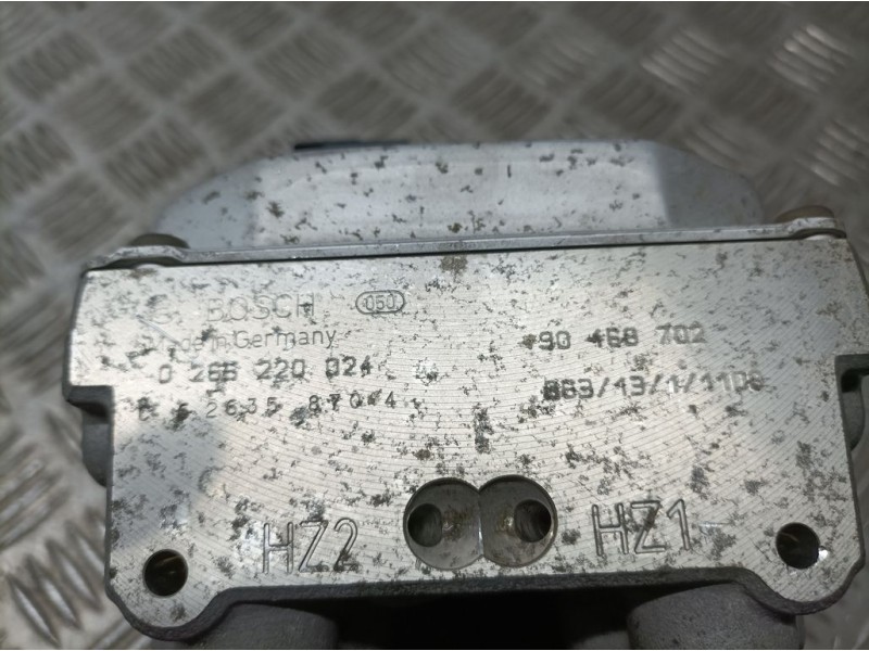 Recambio de abs para opel vectra b berlina básico referencia OEM IAM 90468702 0265220024 BOSCH