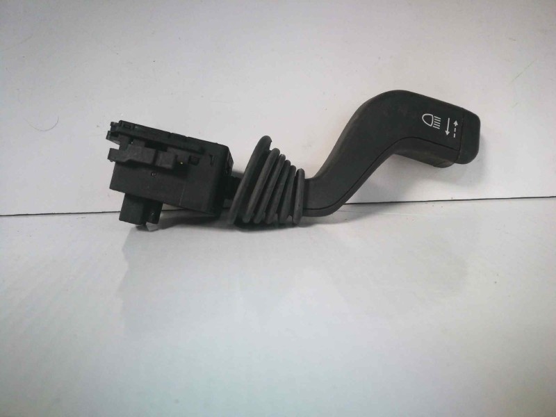 Recambio de mando intermitentes para opel corsa c 1.4 16v referencia OEM IAM 09185413  12268700