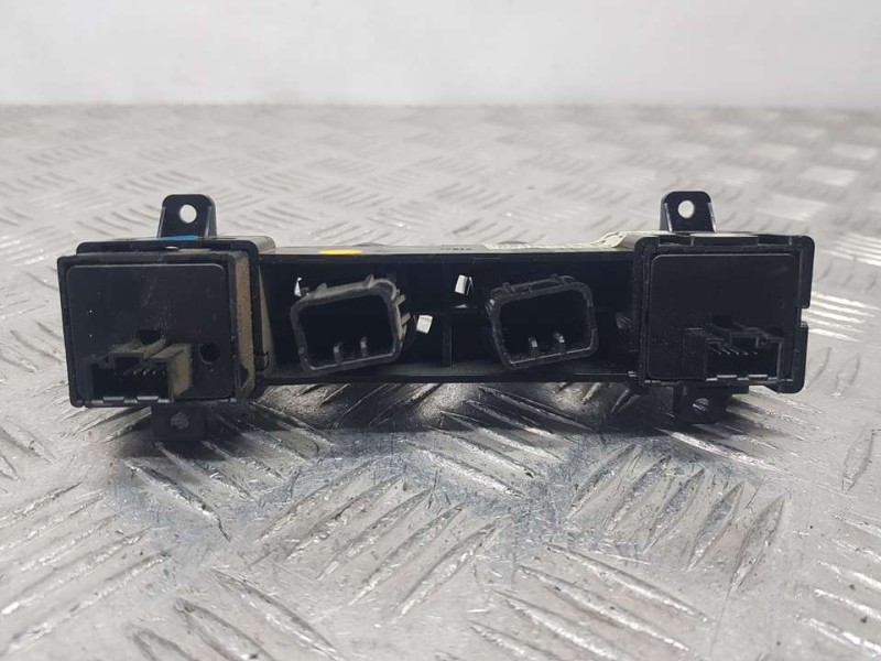 Recambio de mando multifuncion para ssangyong actyon sports xdi 4wd referencia OEM IAM 853013540  MANDO REGULACION ALTURA Y MAND