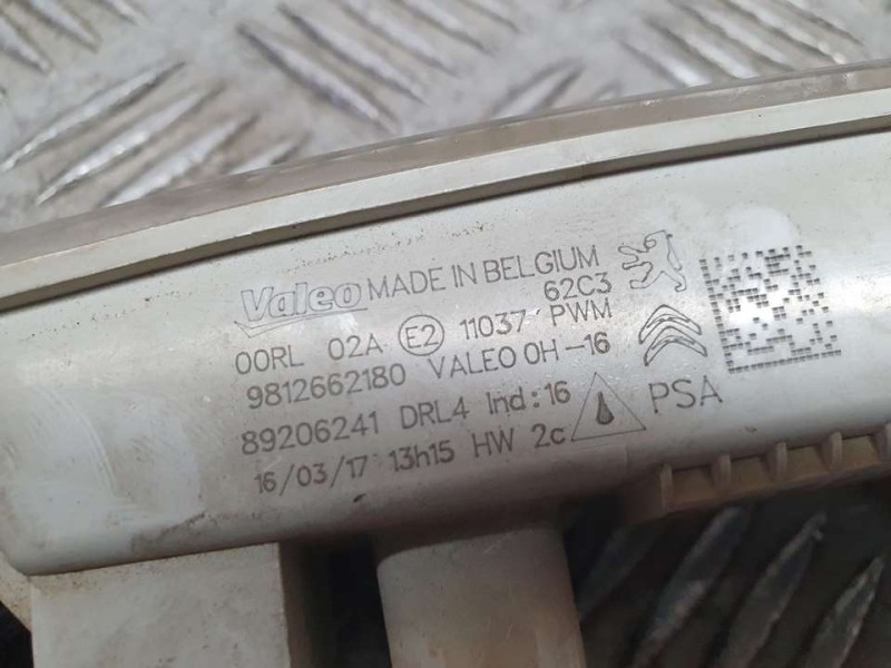 Recambio de piloto delantero derecho para peugeot 308 style referencia OEM IAM 9812662180 89206241 VALEO LUZ DIA LED