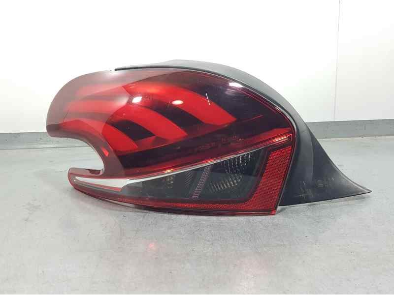 Recambio de piloto trasero izquierdo para peugeot 208 signature referencia OEM IAM 9825601280  