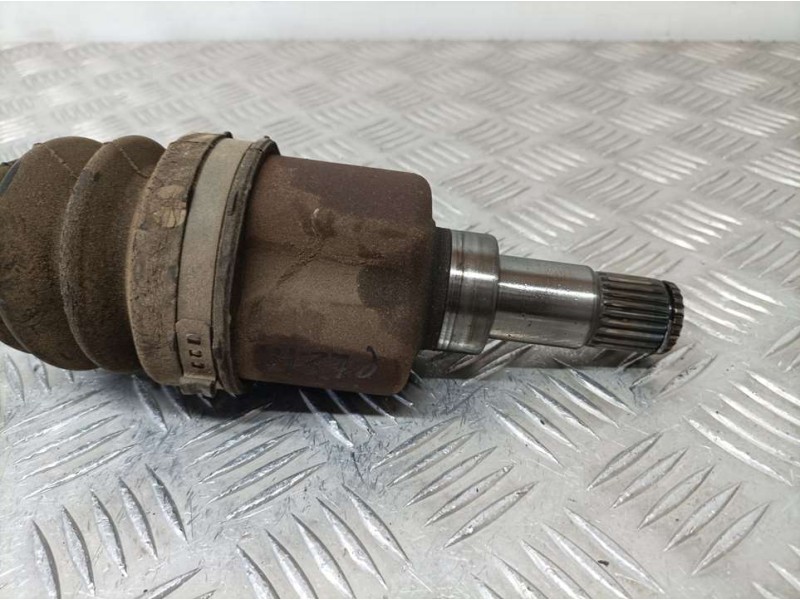Recambio de transmision delantera izquierda para ford fiesta (cb1) ambiente referencia OEM IAM 8V513B437AAA  