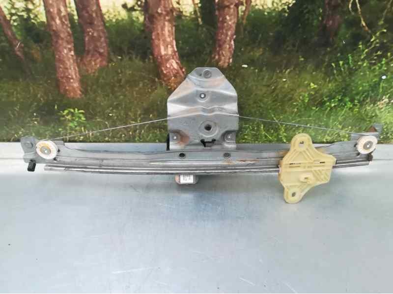 Recambio de elevalunas delantero derecho para renault captur zen referencia OEM IAM  2 PINS ÉLECTRICO , INUNDADO