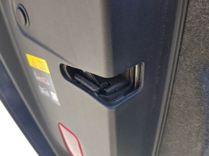 Recambio de cerradura puerta delantera izquierda para bmw i3 (i01) i3 referencia OEM IAM 51217281935  