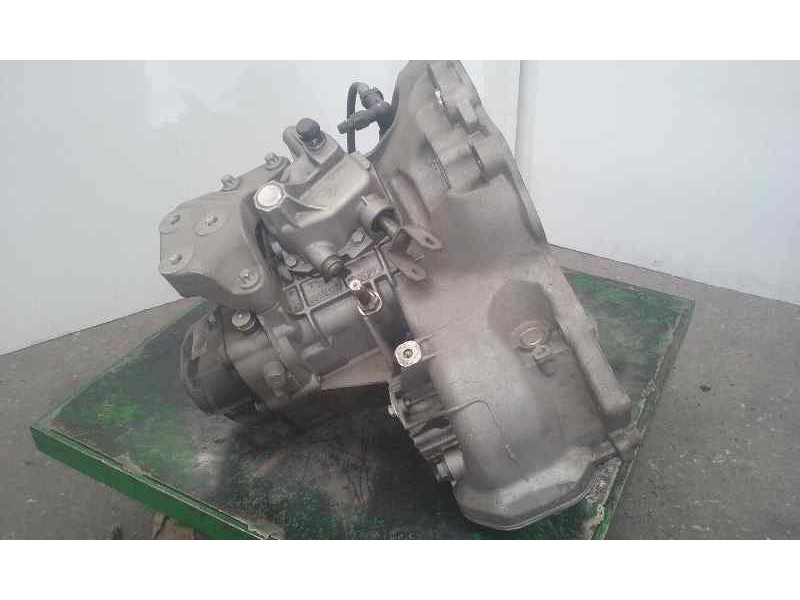 Recambio de caja cambios para opel corsa d catch me referencia OEM IAM W374 A1013051059 5VELOCIDADES