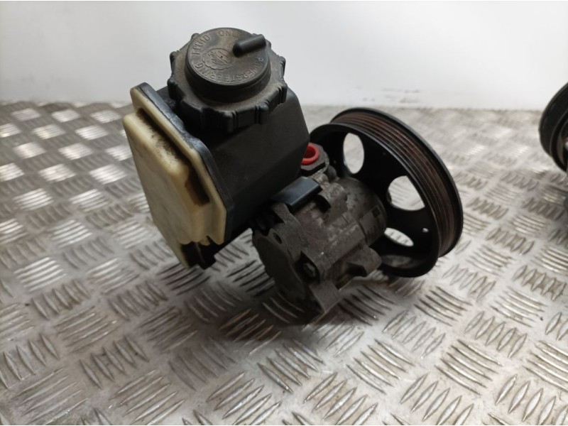 Recambio de bomba direccion para opel vectra b berlina básico referencia OEM IAM 90576809 7691900113 ZF