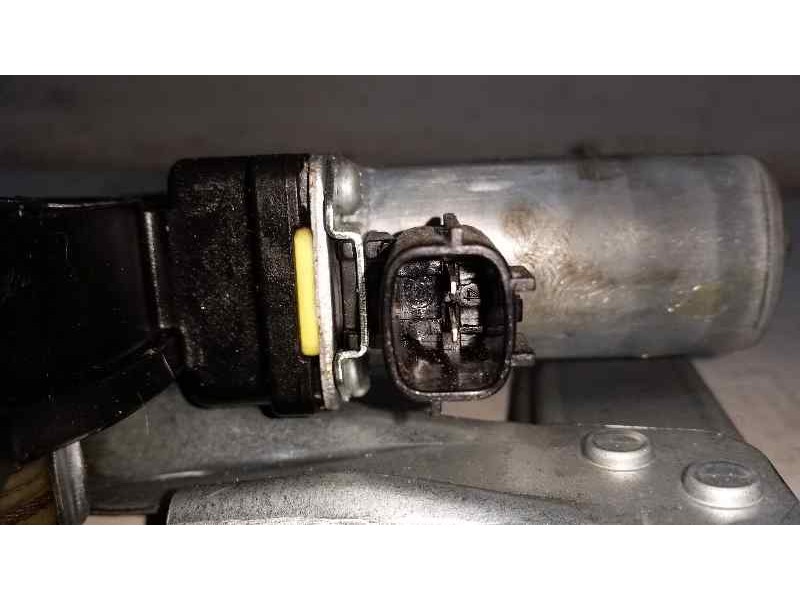 Recambio de elevalunas delantero derecho para dacia sandero ambiance referencia OEM IAM  2 PINS ELECTRICO