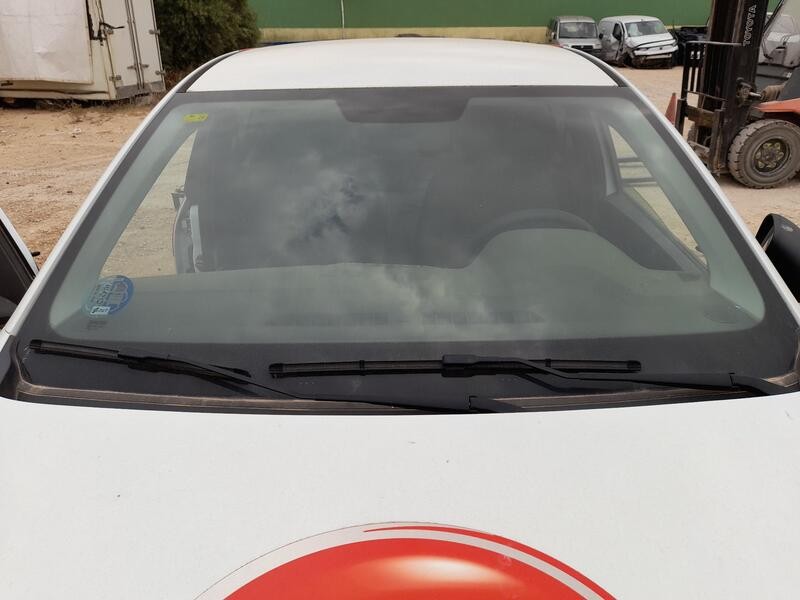 Recambio de parabrisas para dacia sandero iii 1.0 tce 90 referencia OEM IAM 727120738R  