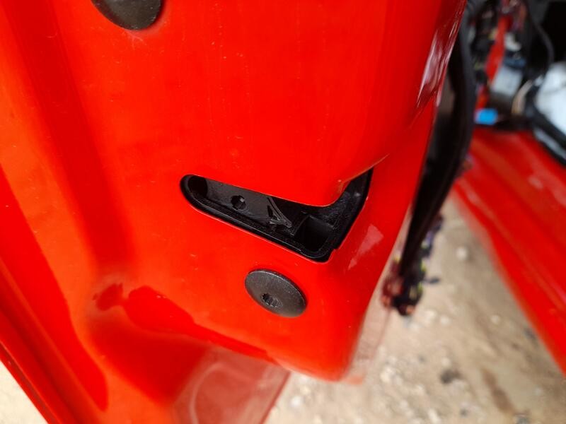 Recambio de cerradura puerta delantera izquierda para volkswagen polo v (6r1, 6c1) 1.0 referencia OEM IAM 5K1837015J  