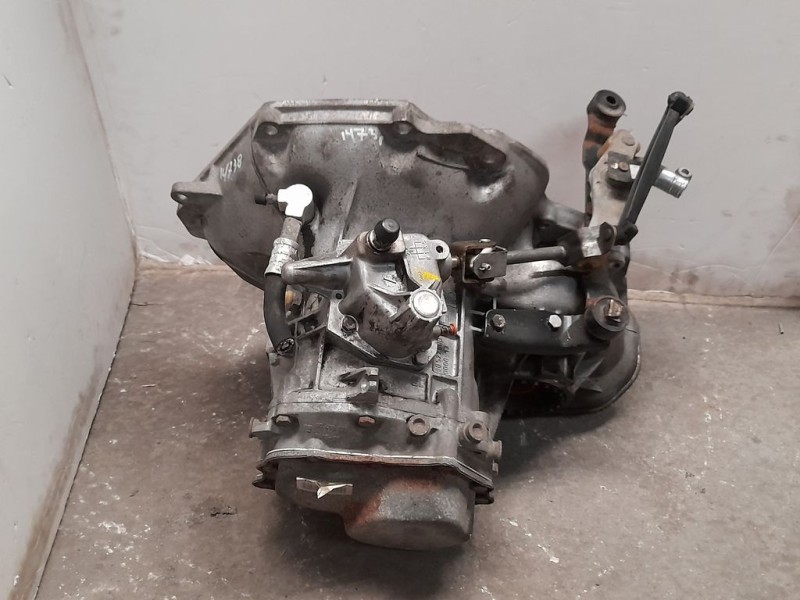 Recambio de caja cambios para opel vectra b berlina básico referencia OEM IAM 90542898  5VELOCIDADES