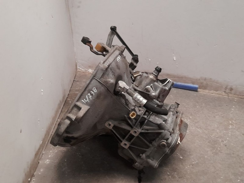 Recambio de caja cambios para opel vectra b berlina básico referencia OEM IAM 90542898  5VELOCIDADES