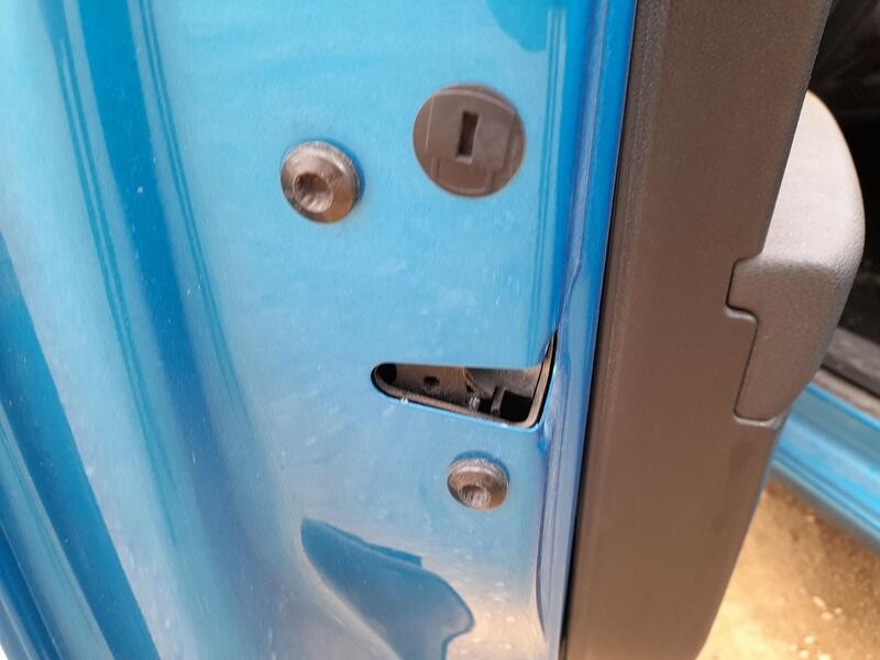 Recambio de cerradura puerta delantera izquierda para seat leon (5f1) 1.6 tdi referencia OEM IAM 5K1837015J MONTADO EN PUERTA 