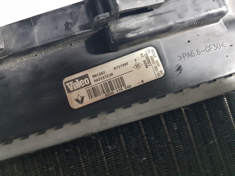 Recambio de radiador agua para renault megane ii berlina 5p confort authentique referencia OEM IAM 8200115542B 872199F VALEO