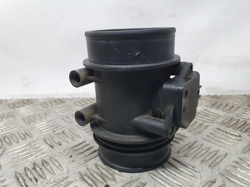 Recambio de caudalimetro para volvo s60 berlina 2.4 (125kw) referencia OEM IAM 9202199 MB1974080040 DENSO