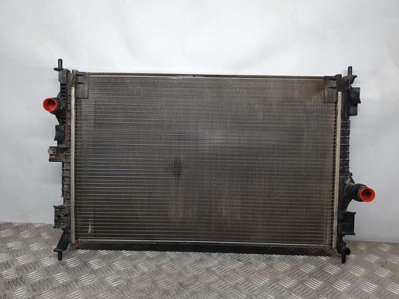 Recambio de radiador agua para peugeot 308 style referencia OEM IAM 9809141780 M155196 VALEO