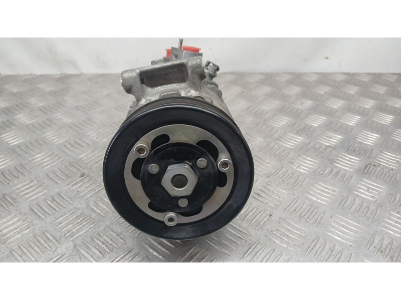 Recambio de compresor aire acondicionado para seat leon (5f1) 1.6 tdi referencia OEM IAM 5Q0820803F DENSO 6SES14C 4471506035