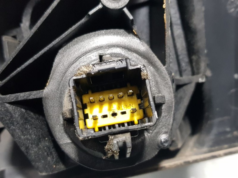 Recambio de retrovisor derecho para renault megane ii berlina 5p confort authentique referencia OEM IAM   ELÉCTRICO 7 PIINS