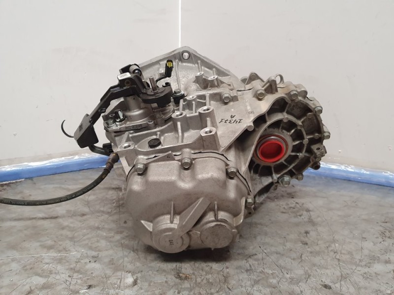 Recambio de caja cambios para hyundai i30 fastback klass referencia OEM IAM FMJ6F 538233 6VELOCIDADES