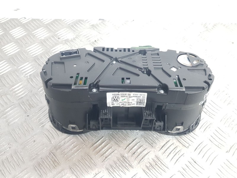 Recambio de cuadro instrumentos para volkswagen polo v (6r1, 6c1) 1.0 referencia OEM IAM 6C0920730  