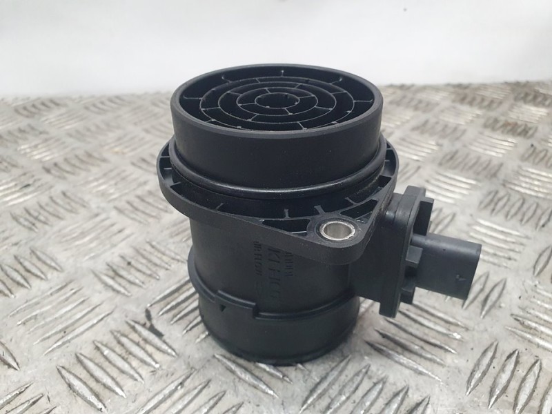 Recambio de caudalimetro para hyundai i30 fastback klass referencia OEM IAM 9021060004 281642J600 KEFICO