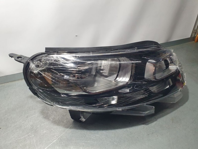 Recambio de faro derecho para citroën jumpy spacetourer referencia OEM IAM 9808567680  