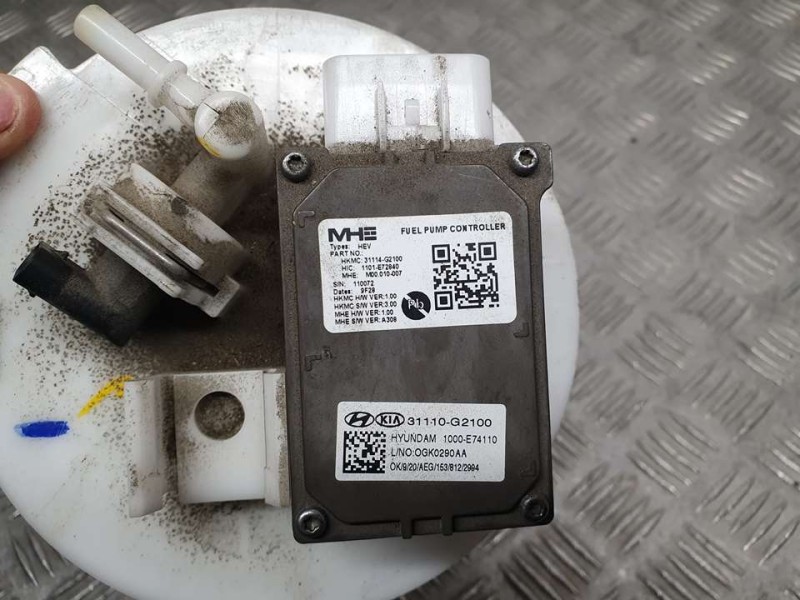 Recambio de aforador para hyundai ioniq style elektro referencia OEM IAM 31110G2100  