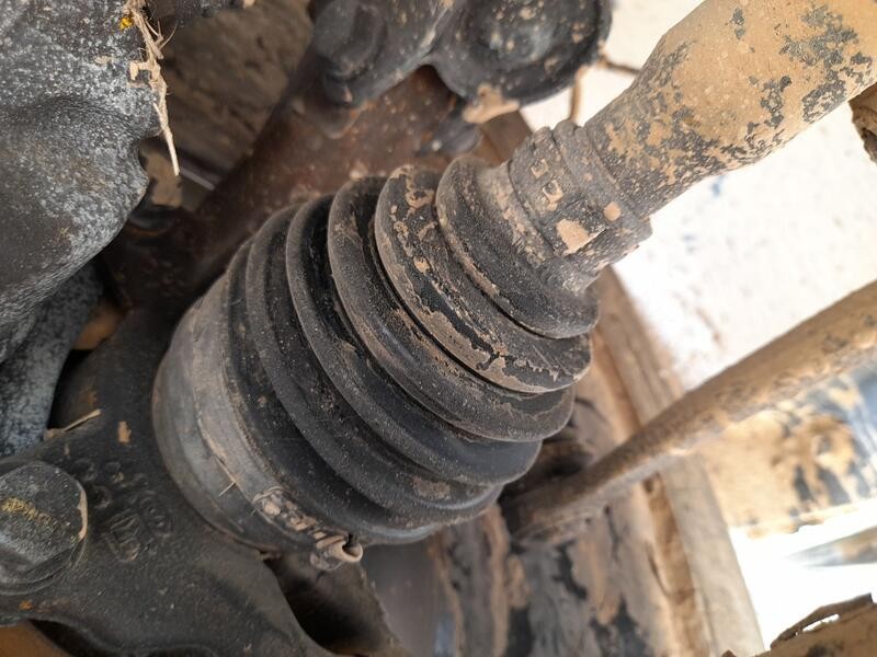 Recambio de transmision delantera derecha para dacia sandero iii 1.0 tce 90 referencia OEM IAM 391003401R  