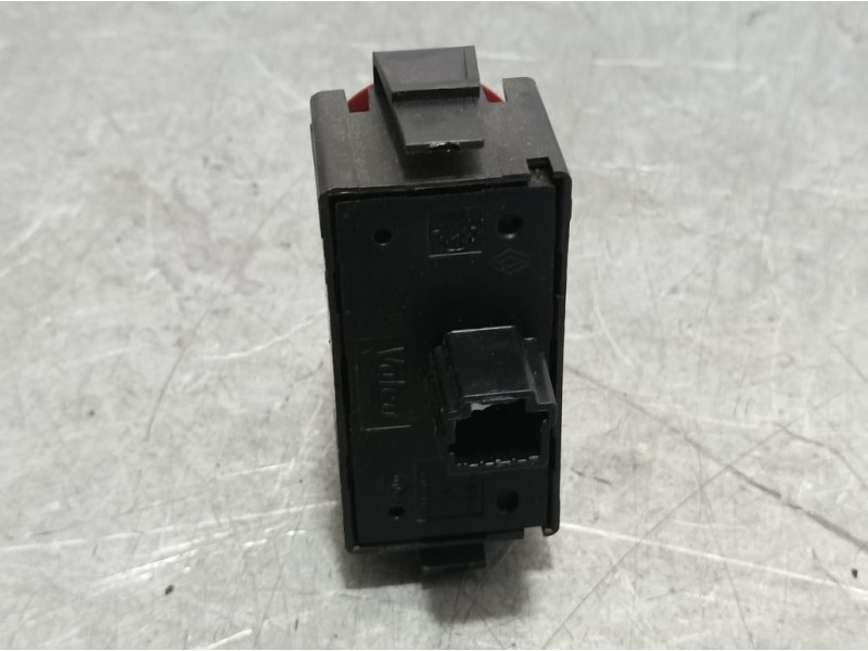 Recambio de warning para renault kangoo profesional referencia OEM IAM 252105246R  VALEO