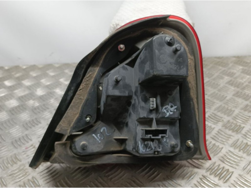 Recambio de piloto trasero izquierdo para mg serie 75 (rj) 2.0 cdt classic referencia OEM IAM   