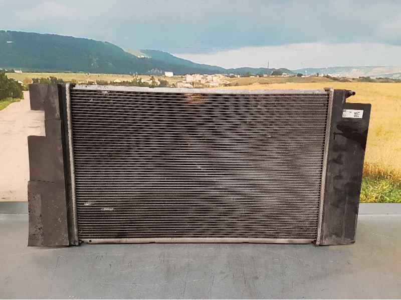 Recambio de radiador agua para toyota avensis (t27) active referencia OEM IAM 0D41 MF4221338222 DENSO