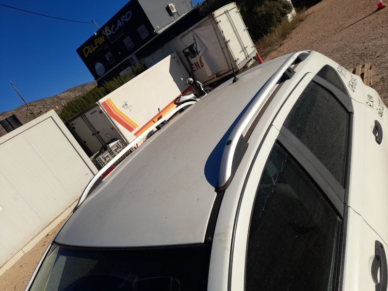 Recambio de barras techo para nissan qashqai i (j10, nj10) 1.5 dci referencia OEM IAM 73821BR00A  73821BR00A IZQUIERDA 73820BR00