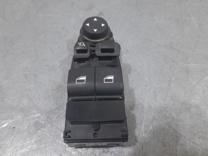 Recambio de mando elevalunas delantero izquierdo para bmw i3 (i01) i3 referencia OEM IAM 936212601  