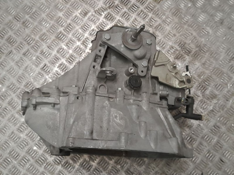 Recambio de caja cambios para citroën c4 lim. feel referencia OEM IAM 20EA61 2894969 6VELOCIDADES