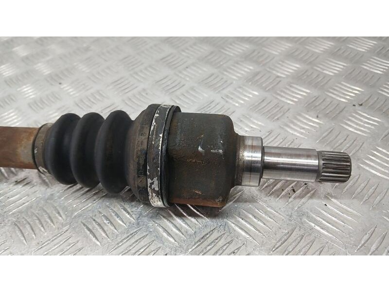 Recambio de transmision delantera izquierda para peugeot 206 berlina xr referencia OEM IAM 3272CS  