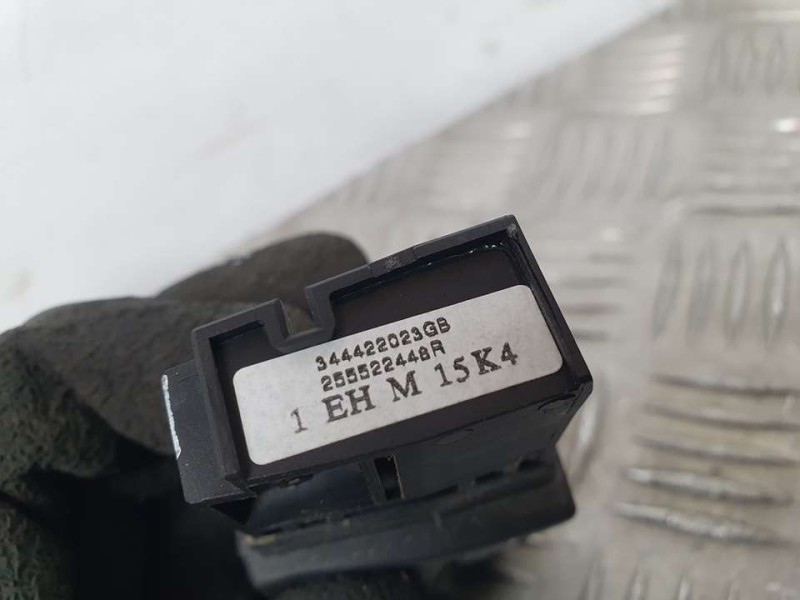 Recambio de mando multifuncion para renault clio iv expression referencia OEM IAM 255522448R 344422023GB 