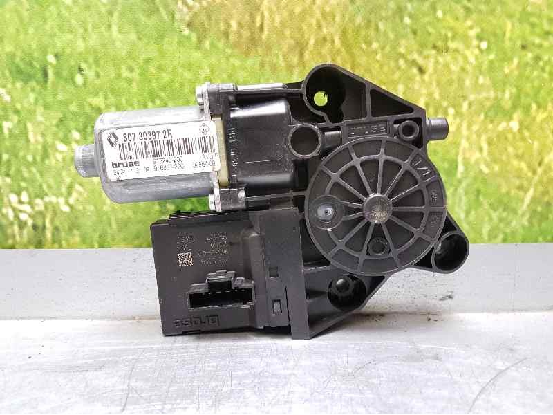 Recambio de motor elevalunas delantero derecho para renault megane iii coupe dynamique referencia OEM IAM 807303972R 915243200 B