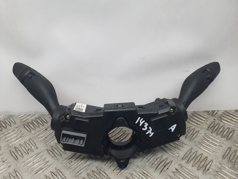 Recambio de mando luces y limpia para hyundai i30 fastback klass referencia OEM IAM 93404G4901 210415 