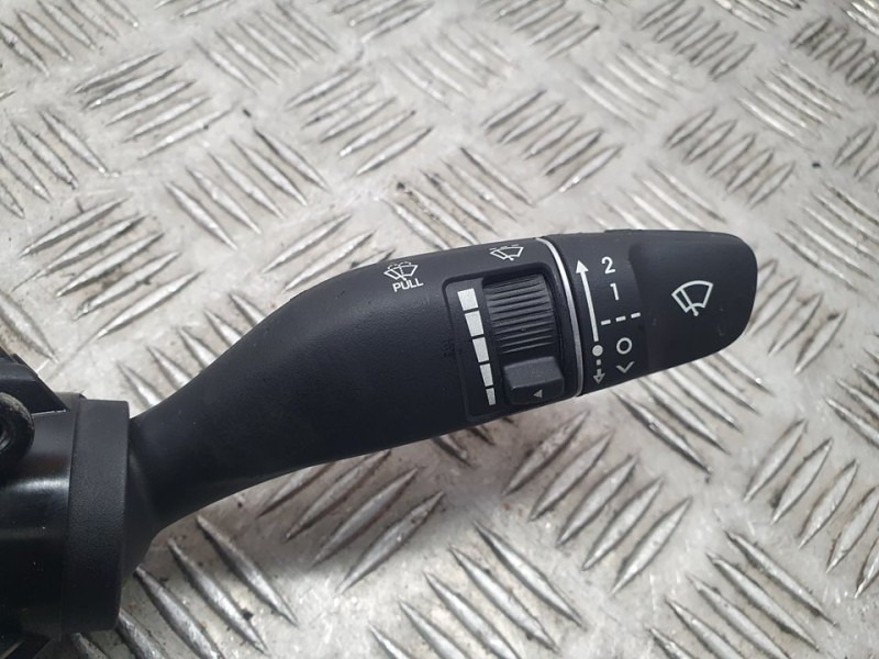 Recambio de mando luces y limpia para hyundai i30 fastback klass referencia OEM IAM 93404G4901 210415 